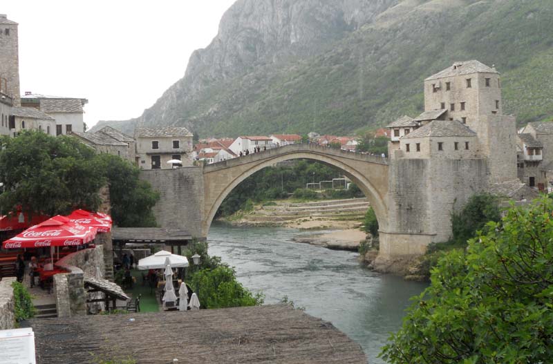 mostar bridge 2.jpg